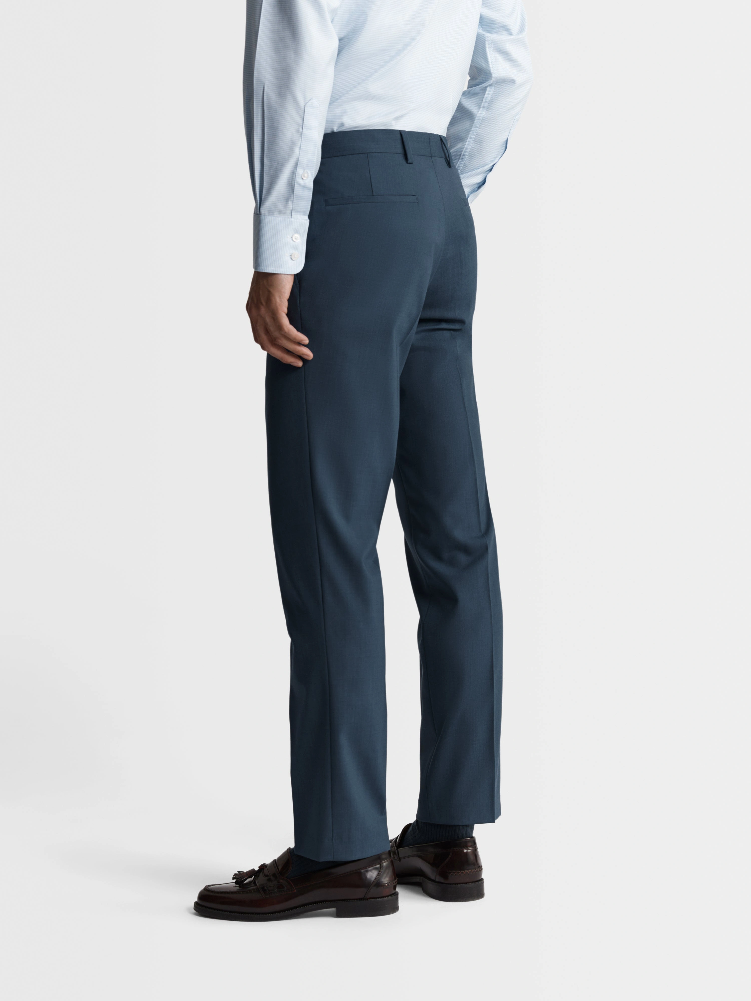 Pantalones de traje slim de lana Adam: Elegancia atemporal, ajuste perfecto, estilo impecable. Hazte con ellos hoy!